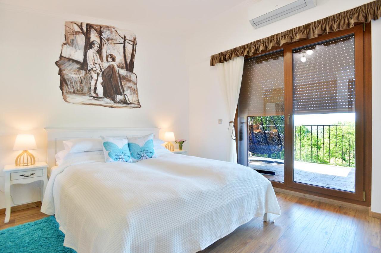 Hotel Egri Otthonom Vendégház Esterno foto